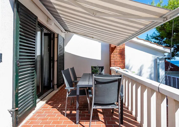 Bok Διαμέρισμα *