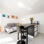 Apartman Bok *